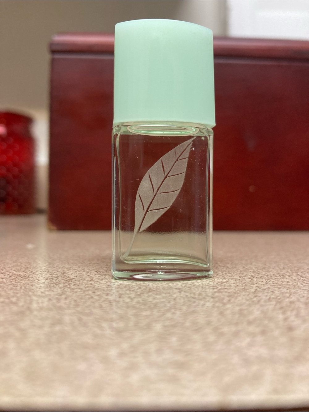 Elizabeth Arden Green Tea   Mint Leaf Bottle